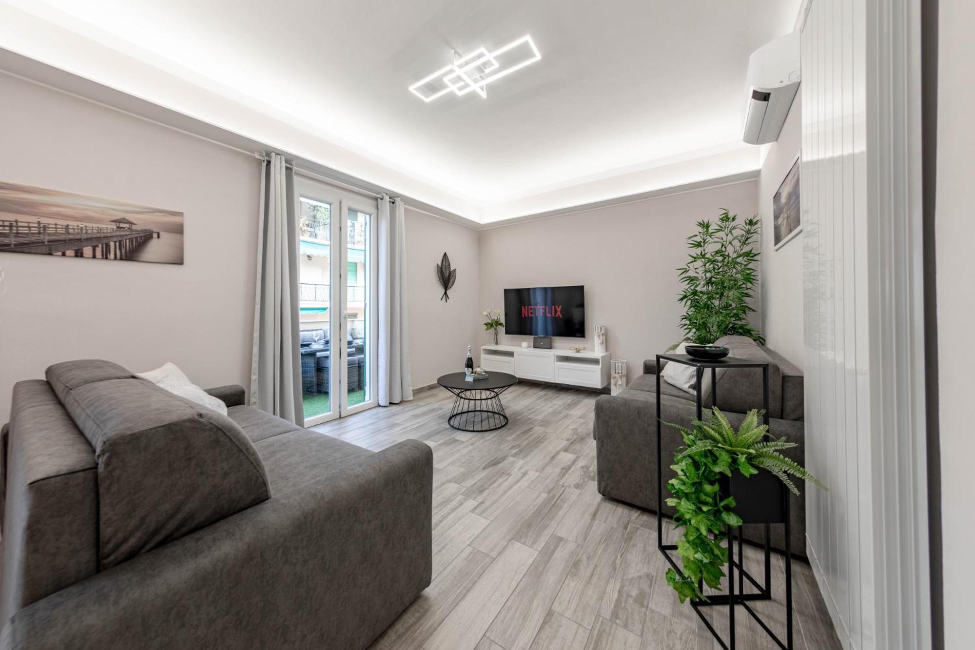 H11 Luxury Sanremo Centro - Elegante - Casino Apartment Exterior photo
